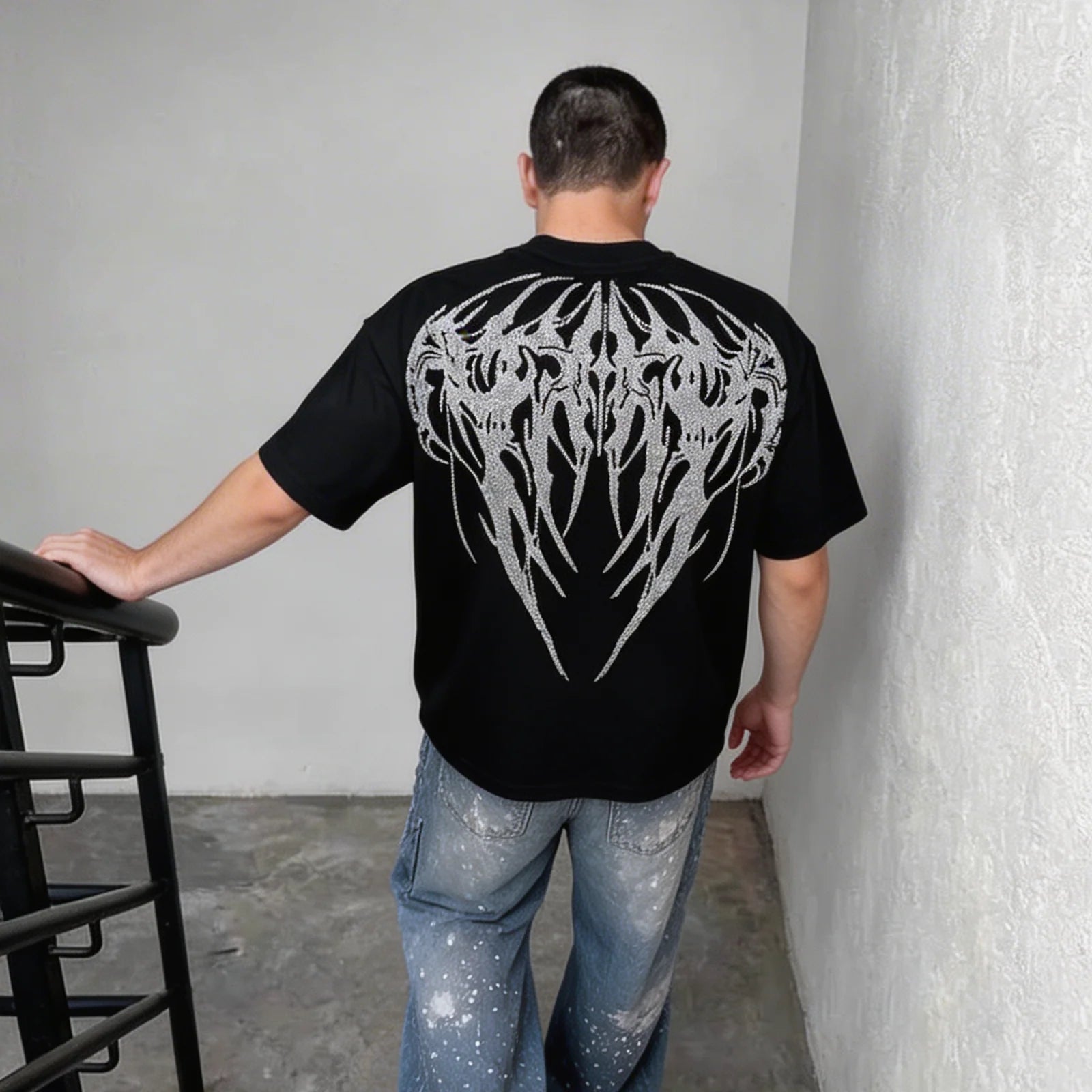 Phantom Tee